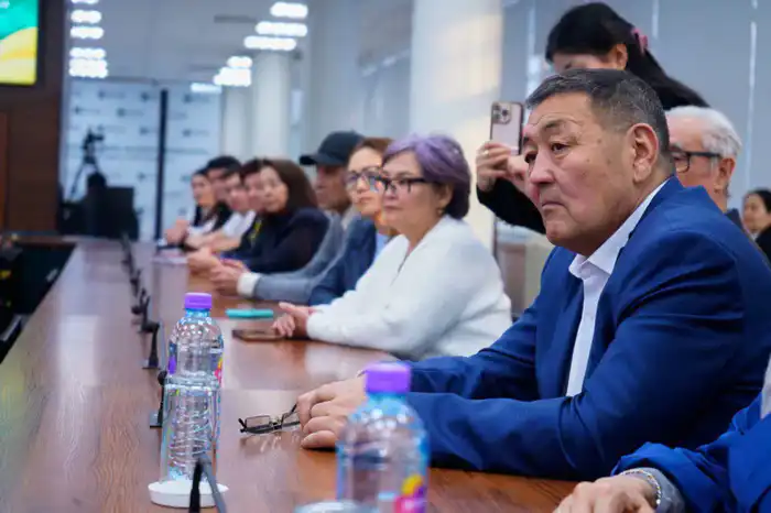 В Национальной библиотеке РК подписан меморандум о развитии научного сотрудничества (2)