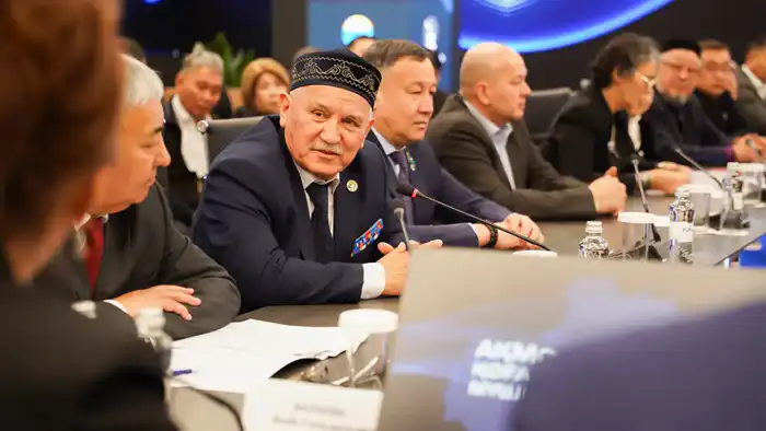 В Акмолинской области рассмотрели вопросы социальной сферы (3)