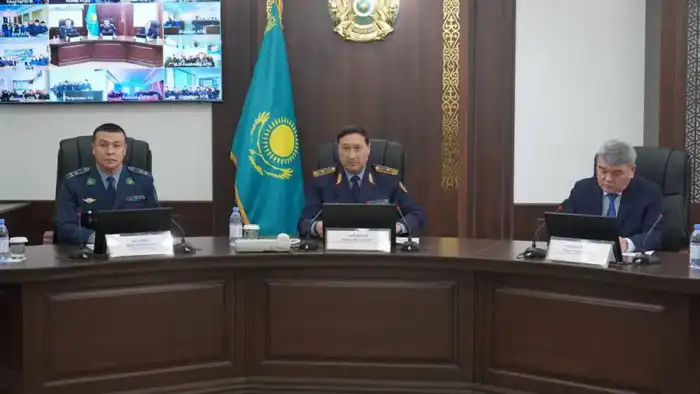 В СКО заместитель министра внутренних дел провел встречу с сотрудниками полиции и представил нового начальника Астане