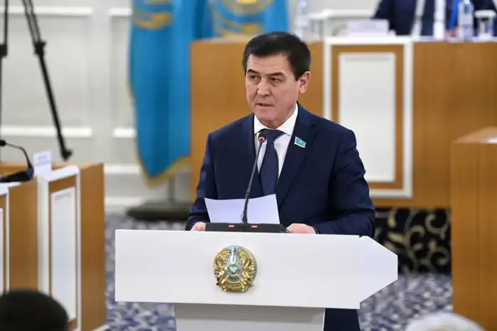 Заседание Комиссии по Конституционной реформе обсуждение реформирования Конституции Астане