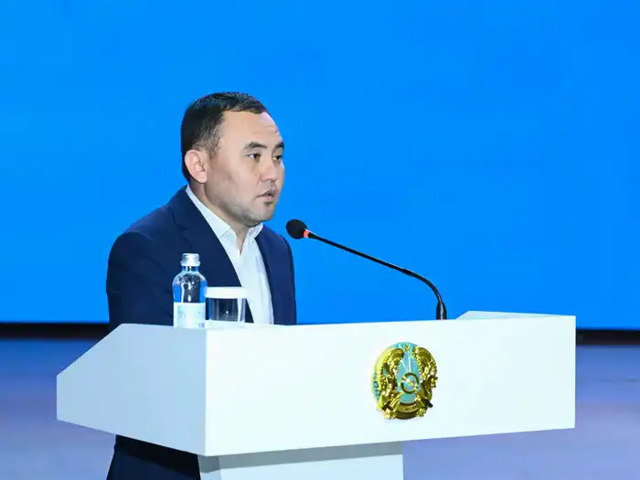 Состоялось расширенное совещание на тему: «Ұрпақ тәрбиесі – ұлт болашағы» (9)