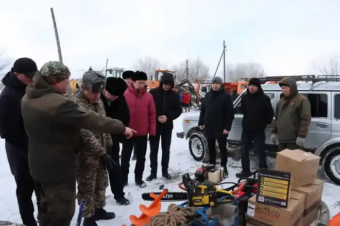 Аким области посетил село Бирлик перед паводком Астане