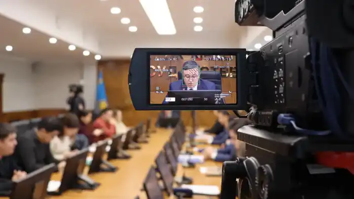 До 1 марта 2026 года налогоплательщикам необходимо выбрать специальный налоговый режим (4)