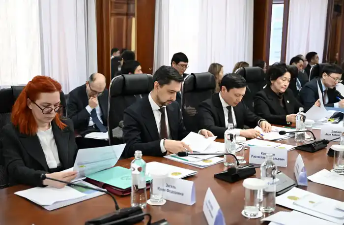 На совещании в Агентстве по делам государственной службы обсуждены международные антикоррупционные рекомендации Казахстана Астане
