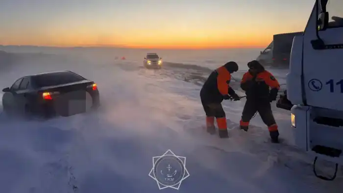 Зимние метели: спасатели на передовой борьбы со стихией Астане