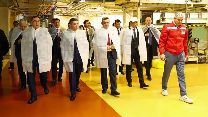 Премьер-министр посетил ряд предприятий Алматинской области и ознакомился с объемами привлеченных инвестиций (8)