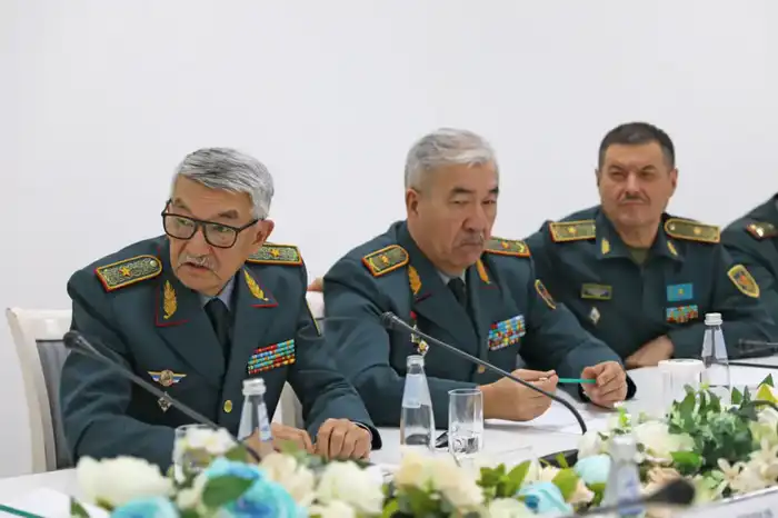 В Минобороны обсудили новые форматы военно-патриотического воспитания молодежи Астане