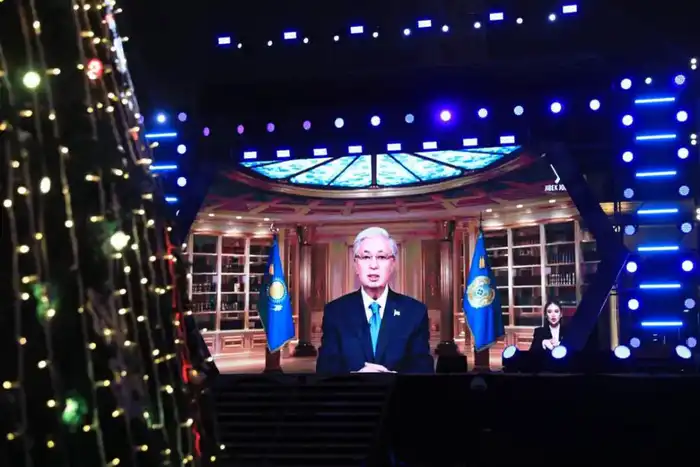 Актобе засиял огнями: горожане отпраздновали Новый год под звуки радости и музыки Астане