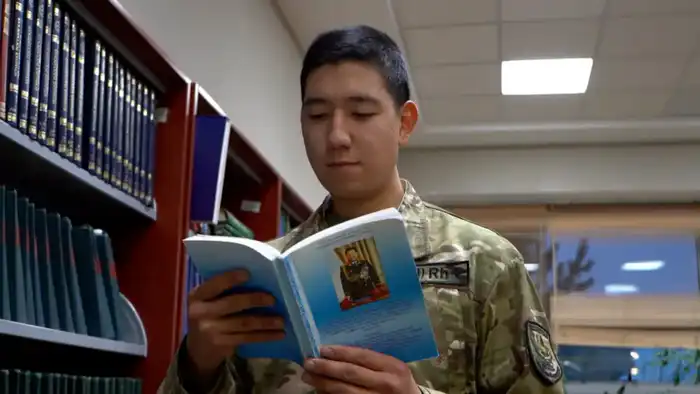 Полиглот из Национального университета обороны: как знание языков открывает новые возможности на международной арене Астане