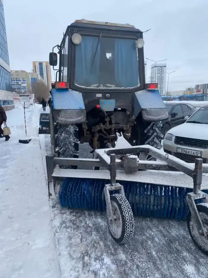 Снежный поток: Астана очистила дороги от 24 тысяч кубометров зимней перинки Астане