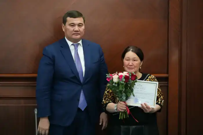 Обсуждены вопросы выполнения поручений по развитию инфраструктуры и сохранению Северного Арала на заседании Правительства Астане