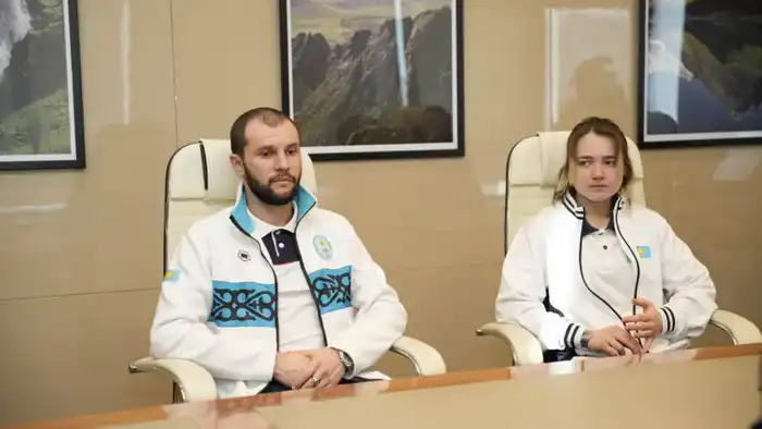 Аким ВКО встретился со спортсменами, участвующими в XXV зимних Олимпийских игр (2)