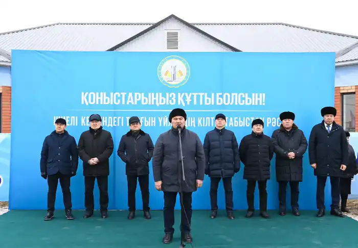 Ключи от квартир для семей из социально уязвимых слоев населения в Шиели Астане