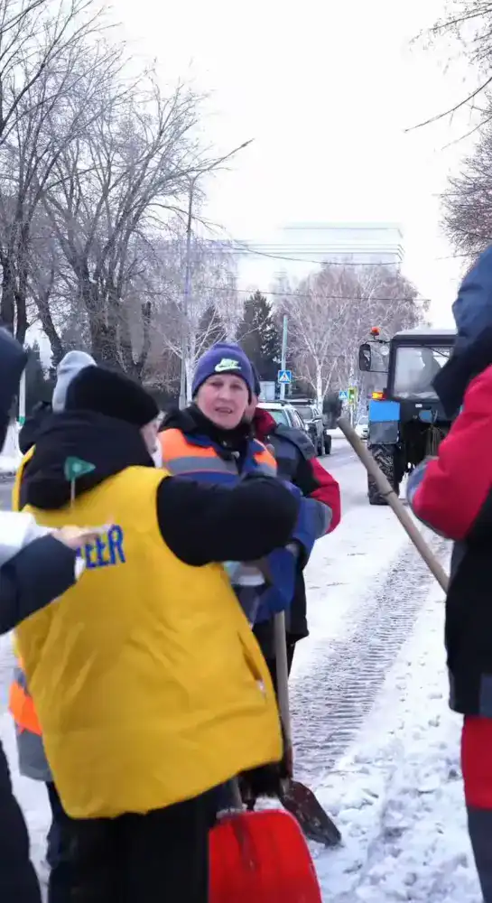 Молодёжь Казахстана поддержала волонтёрскую инициативу, стартовавшую в ВКО (3)
