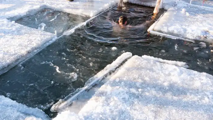 Крещение в Астане: где и когда окунуться в прорубь 18-19 января Астане