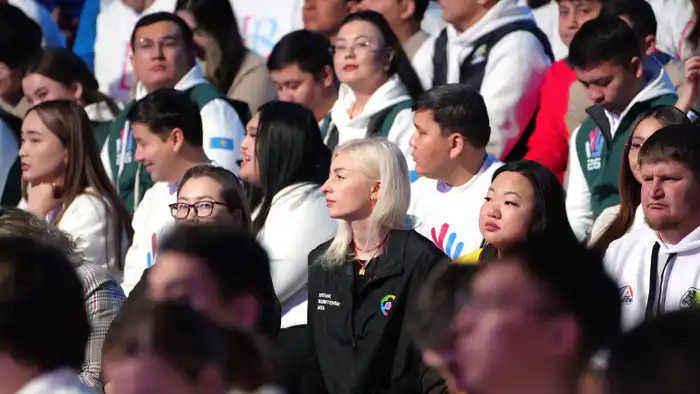 Волонтёры Казахстана: от искры до пламени — как 300 тысяч сердец объединяются в едином ритме доброты Астане