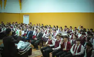 Школьники Актобе участвуют в экологии: формирование активной гражданской позиции молодежи