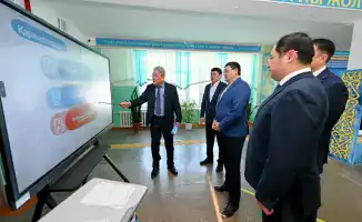 Визит акима области в Глуховскую школу: шаг к обновлению образовательной среды