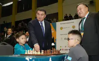 В Туркестане стартовал чемпионат Казахстана по шахматам среди юниоров с участием 1052 спортсменов