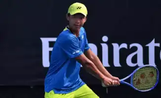 17-летний казахстанец Зангар Нурланулы пробился в полуфинал юниорского Australian Open