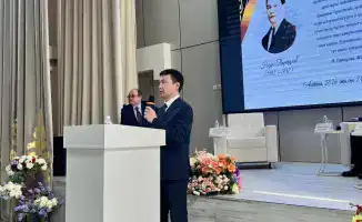 В Астане открыли бюст и музей выдающегося казахского дипломата Назира Торекулова