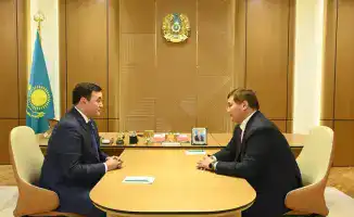 Нур-Султан: Встреча акима с депутатом Мажилиса