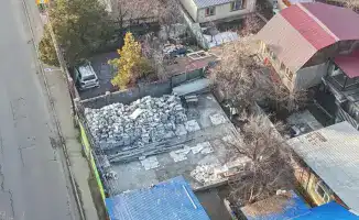 Снос незаконного здания в Алматы: исполнение судебного решения и его последствия