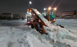Астана мобилизует ресурсы для борьбы с зимними бурями и обеспечения безопасности жителей
