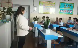 Участие молодежи Шымкента в акции "Таза Қазақстан": ключ к устойчивому экологическому будущему города