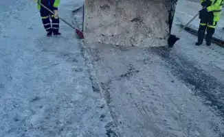 Астана продолжает борьбу со снегом: вывезено 70 тысяч кубометров снега за ночь