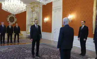 Казахстанский посол вручил верительные грамоты президенту Чехии в Праге