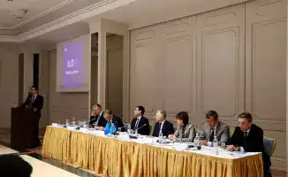 Круглый стол в Астане: международные эксперты обсуждают достойный труд в Казахстане