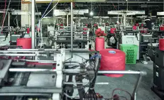 Темиртау запустил производство трикотажных перчаток