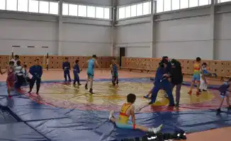 В Шалкарском районе открыты два новых спортивных комплекса для массового спорта