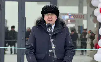 В Абайском районе открылся новый автозаправочный комплекс с мини-маркетом и 10 новыми рабочими местами