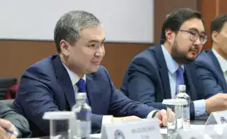 Встреча министра Казахстана с послом Канады: акцент на двустороннем сотрудничестве в промышленности и геологии