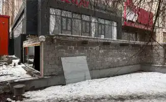 Снос незаконной пристройки в Алматы по решению суда