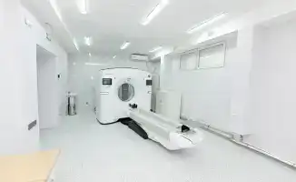 Современное медицинское оборудование в центре ядерной медицины и онкологии Семее: шаг к международным стандартам диагностики и лечения