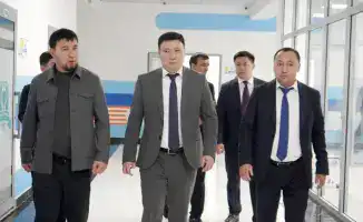 В Туркестанской области завершено строительство футбольной школы для детей