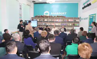 Встреча Ерлана Саирова с интеллигенцией Усть-Каменогорска обсуждение социально-экономических реформ