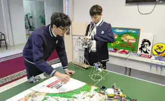 Школьники из Карагандинской области завоевали путёвки на чемпионат Центральной Азии по робототехнике