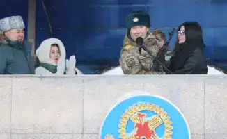 Рядовой Алмас Абдрахов сделал предложение своей возлюбленной на церемонии принятия военной присяги в Астане