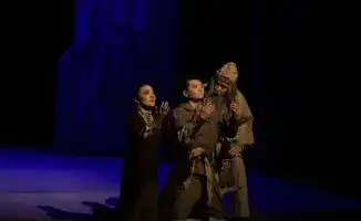 Театр «Еңлік – Кебек»: 100 лет в одном спектакле!