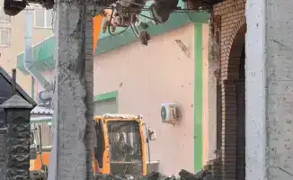 Снос нелегального здания в Алматы по решению суда