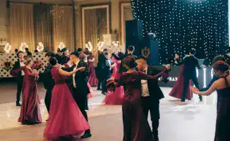 Кастинг на благотворительный бал в Караганде: стартовали auditions для молодых людей от 18 до 35 лет