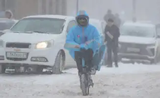Снегопад в Астане: столица Казахстана оказалась под снежным покровом