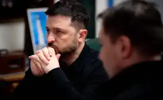 Зеленский на распутье: Украина балансирует между дипломатией и неизвестностью