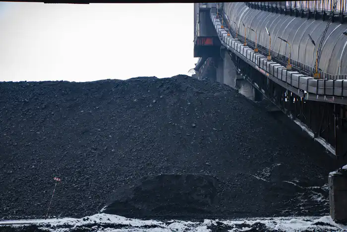 Отгрузка угля на ТЭЦ-2 в Алматы