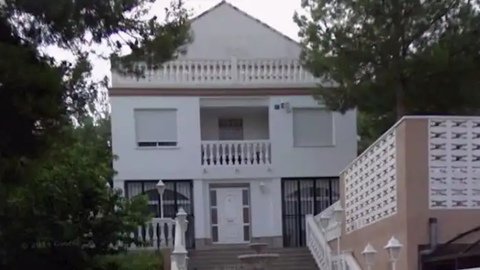 Вилла в Испании, самые большие зарплаты и смерть на заводе: главные новости Казахстана 15 января Астане