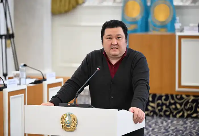 Новая Конституция: отражение эволюции общества в зеркале политолога Марата Шибутова Астане